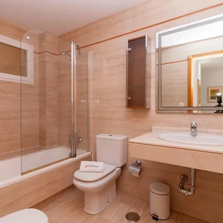 Neptuno Playa Apartment Nerja