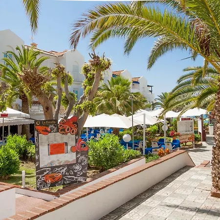 Neptuno Playa Apartment Nerja